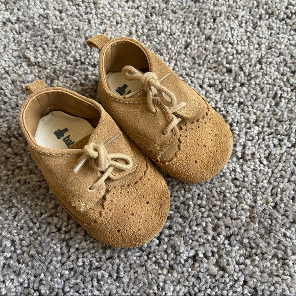 Baby Gap Shoes 6-12 Month - Picture 2 of 7